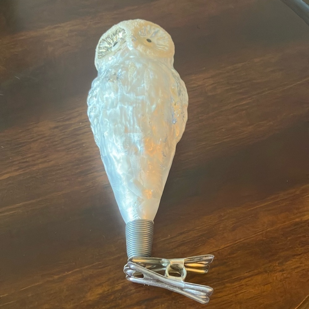 Vintage: Snowy White Owl-Clip On Glass-Ornament